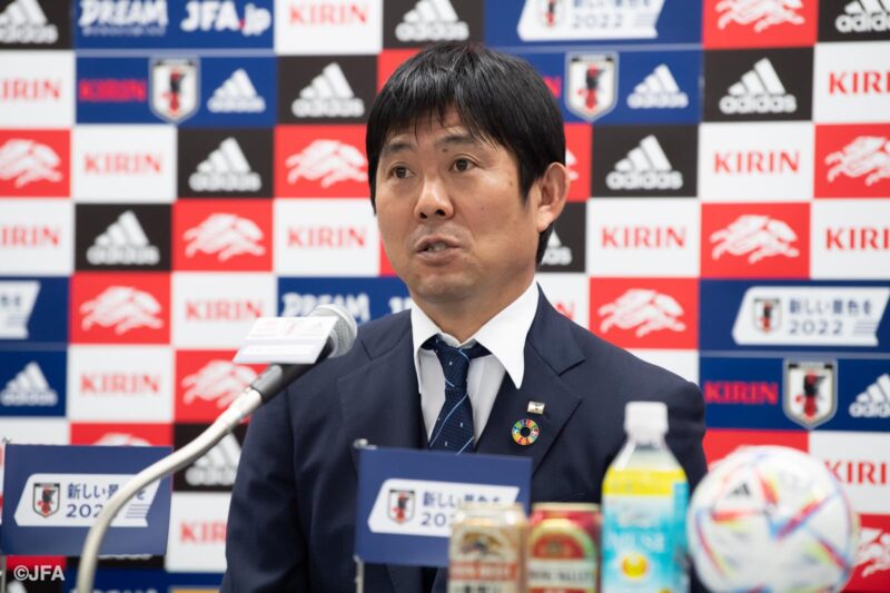 森保一　サッカー日本代表　監督